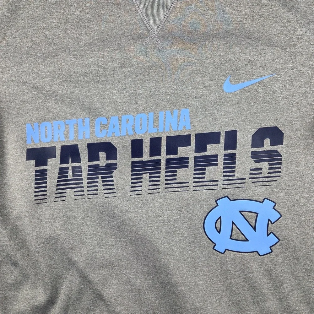 North Carolina Tar Heels Sweatshirt Mens M Gray Nike‎ Pockets NCAA Team Issue